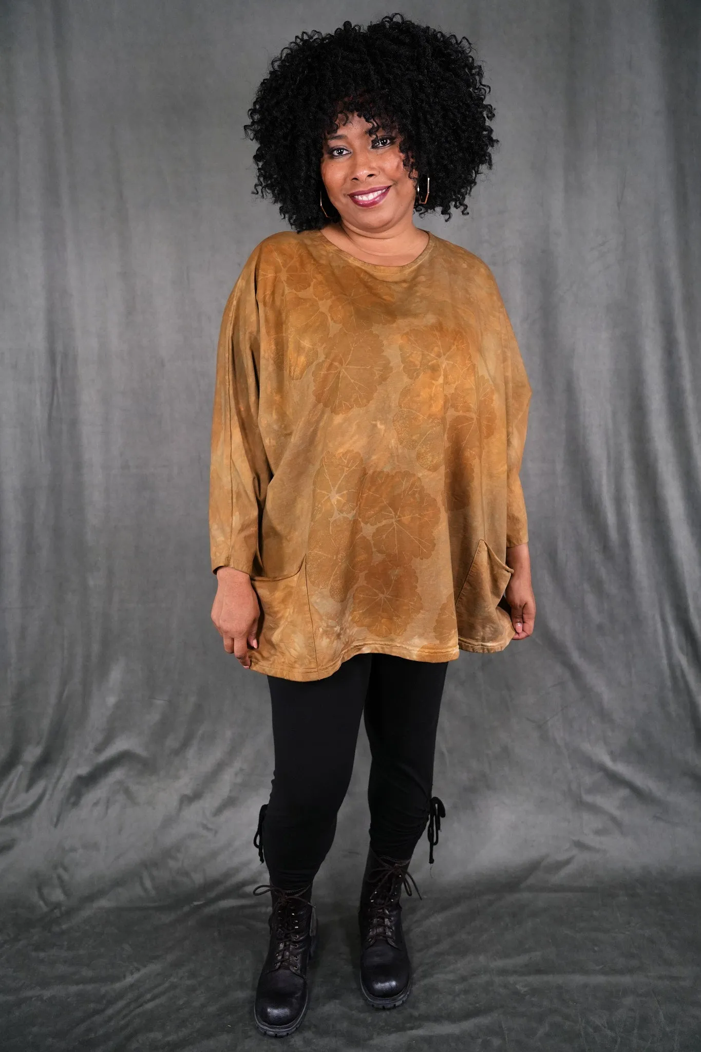2319HD Writers Pocket Sweatshirt Geranium Gold