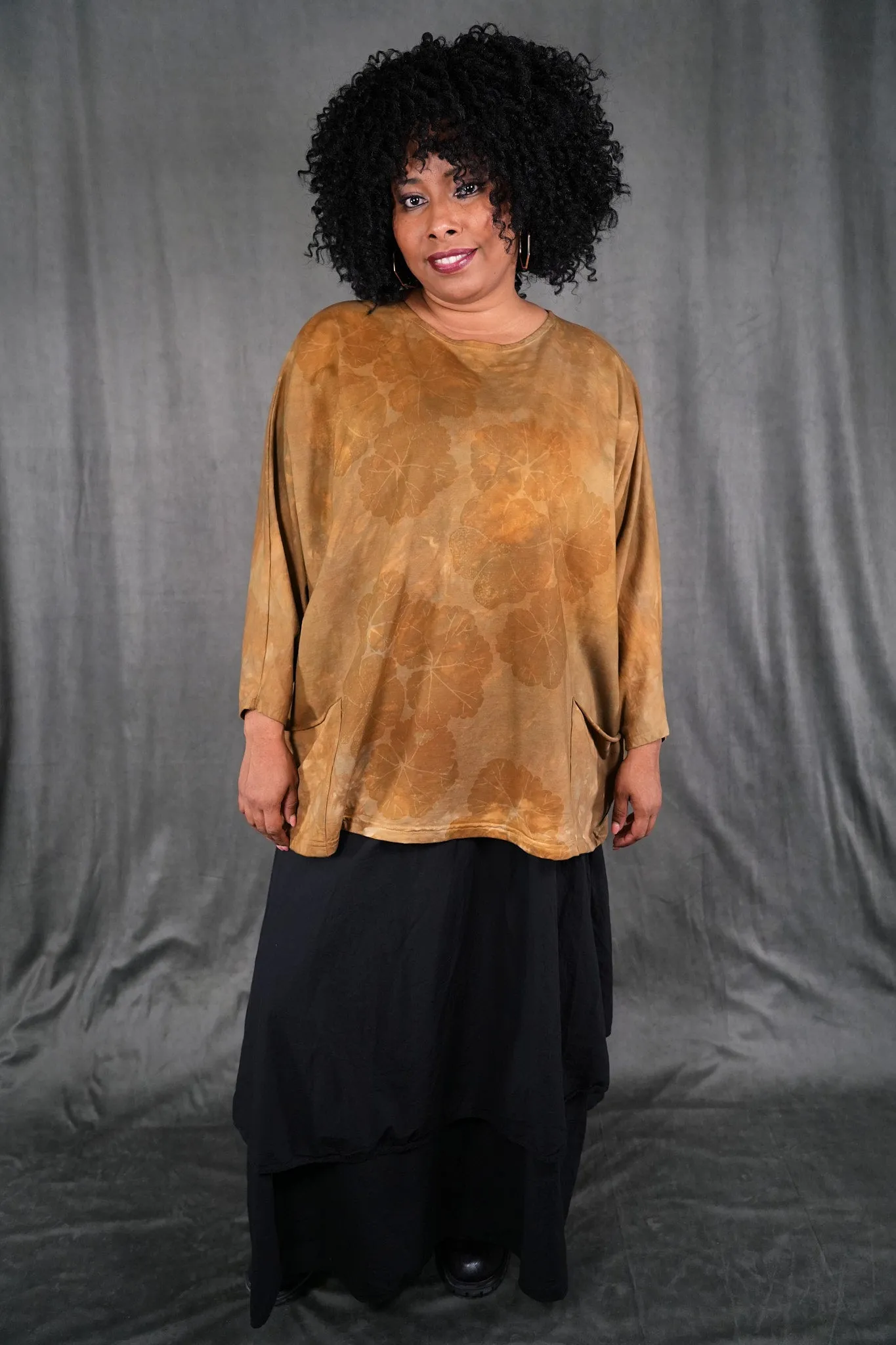 2319HD Writers Pocket Sweatshirt Geranium Gold