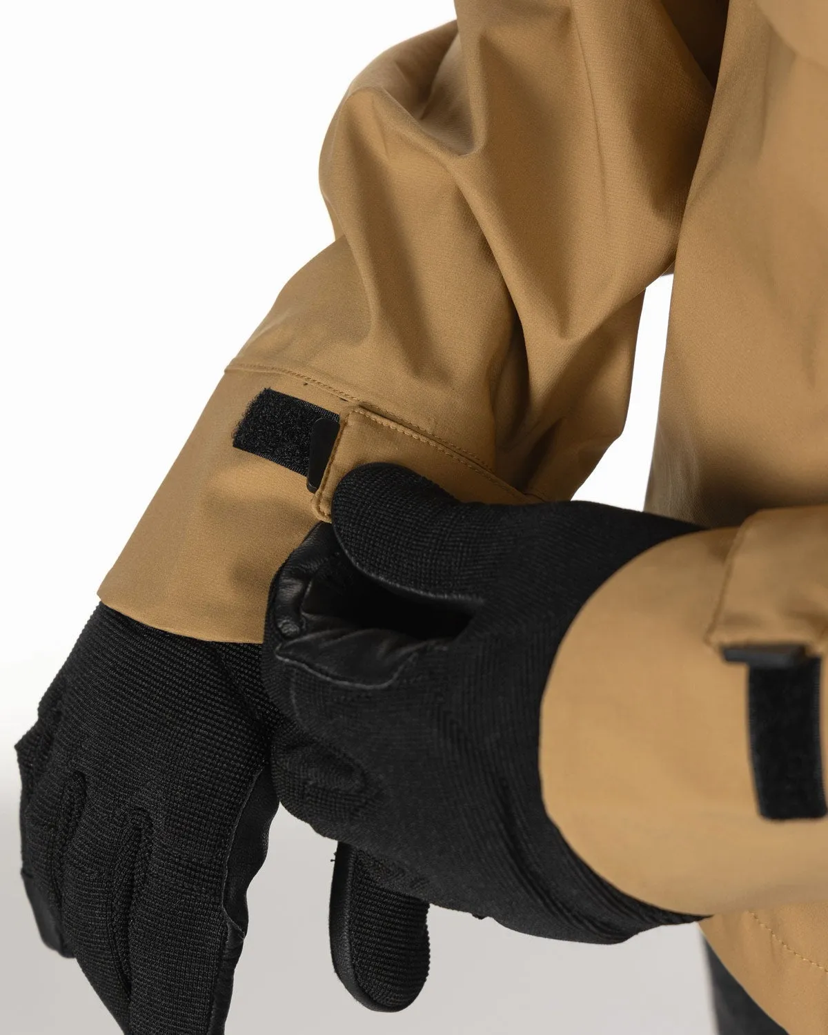 AKIN x GORM MOTO Anorak - Tan