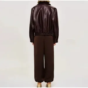 Anna - classic burgundy jacket