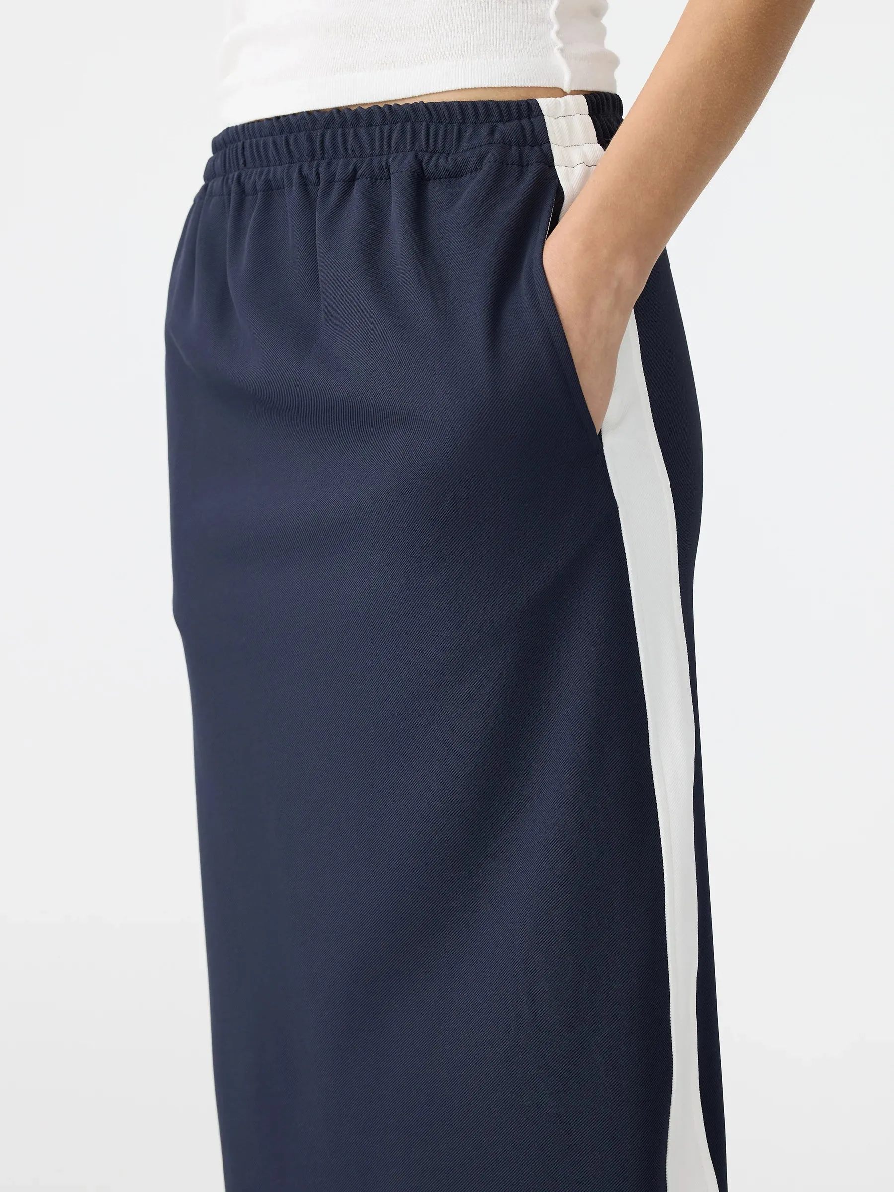 Bassike Stretch Twill Pull On Skirt in Ink and White