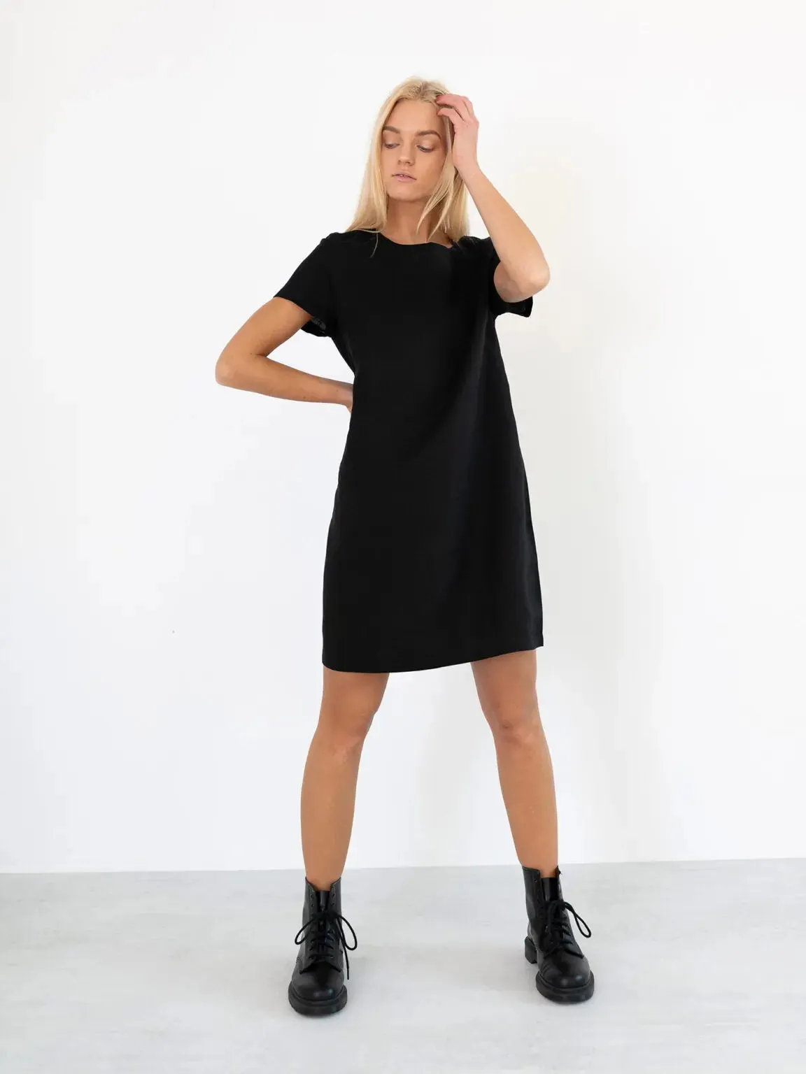 Beatrice Linen Dress by Love And Confuse (Last units)