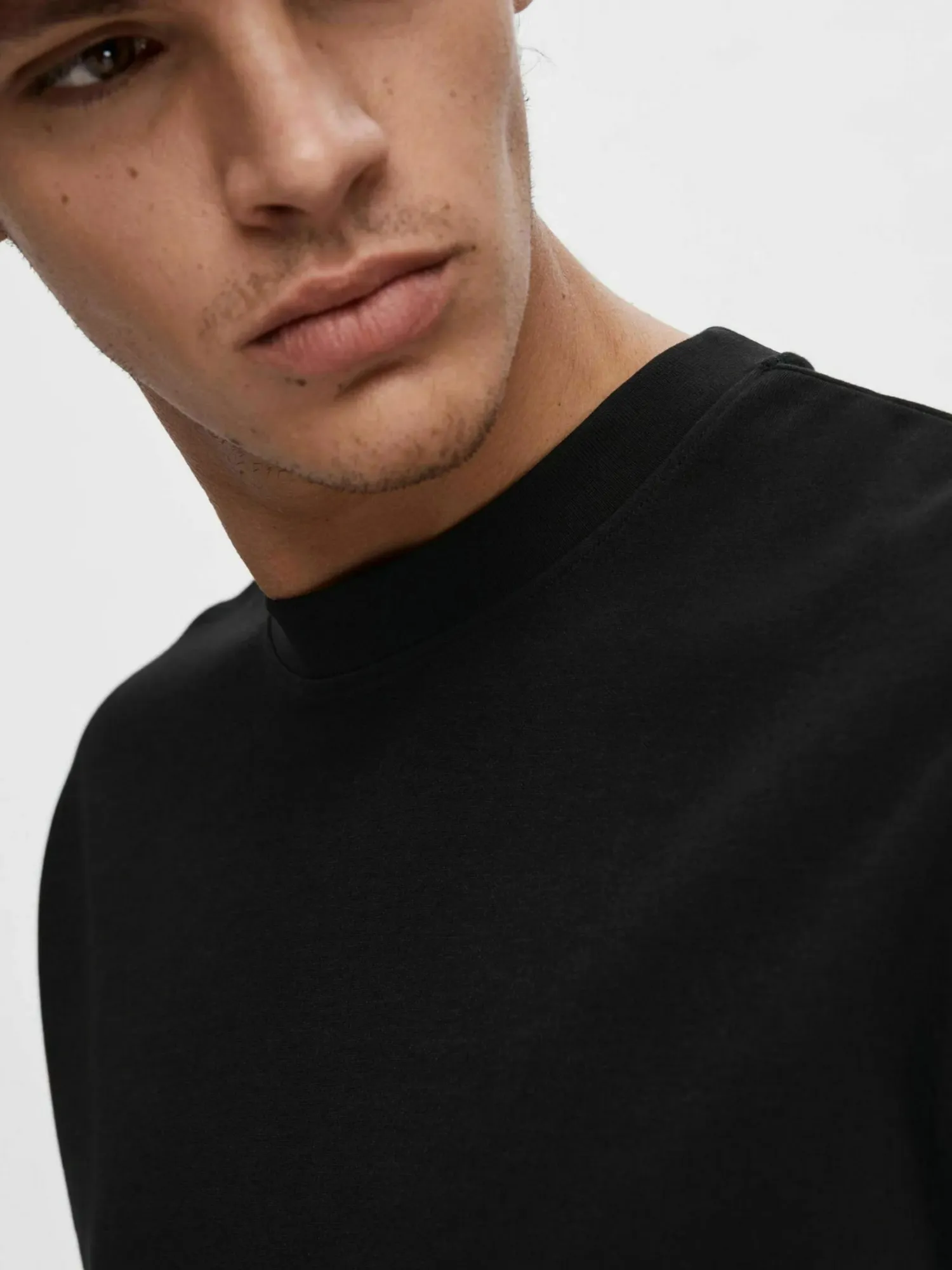 BODY ON CREATINE OVERSIZED T-SHIRT Black