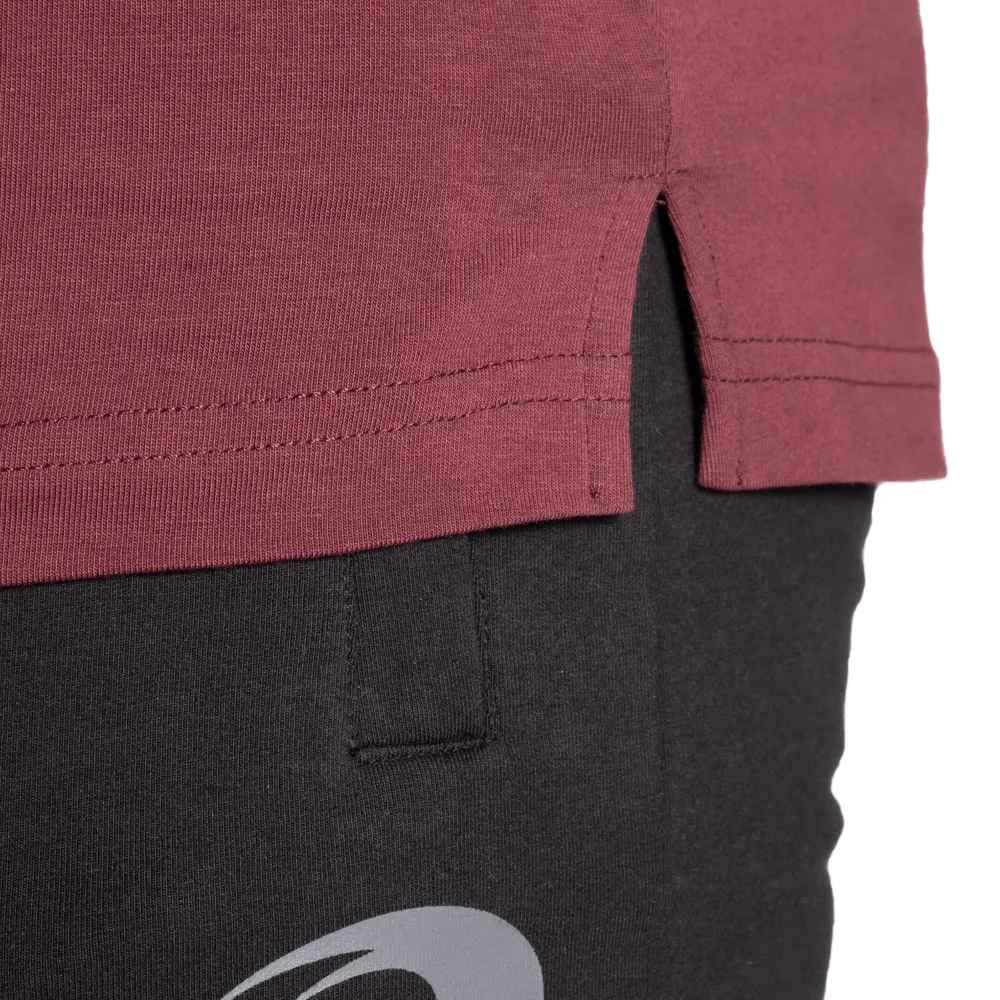 Classic Tapered Tee - Maroon