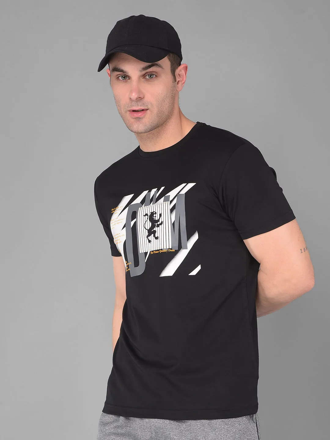 COBB BLACK PRINTED ROUND NECK T-SHIRT
