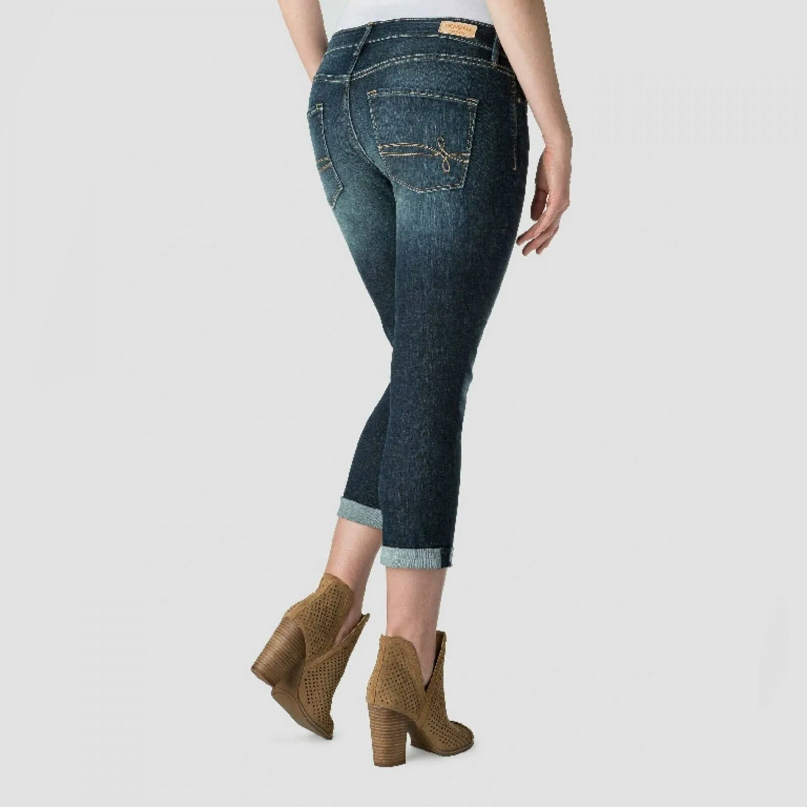DENIZEN From Levi's Women's Mid Rise Modern Skinny Crop Jeans
