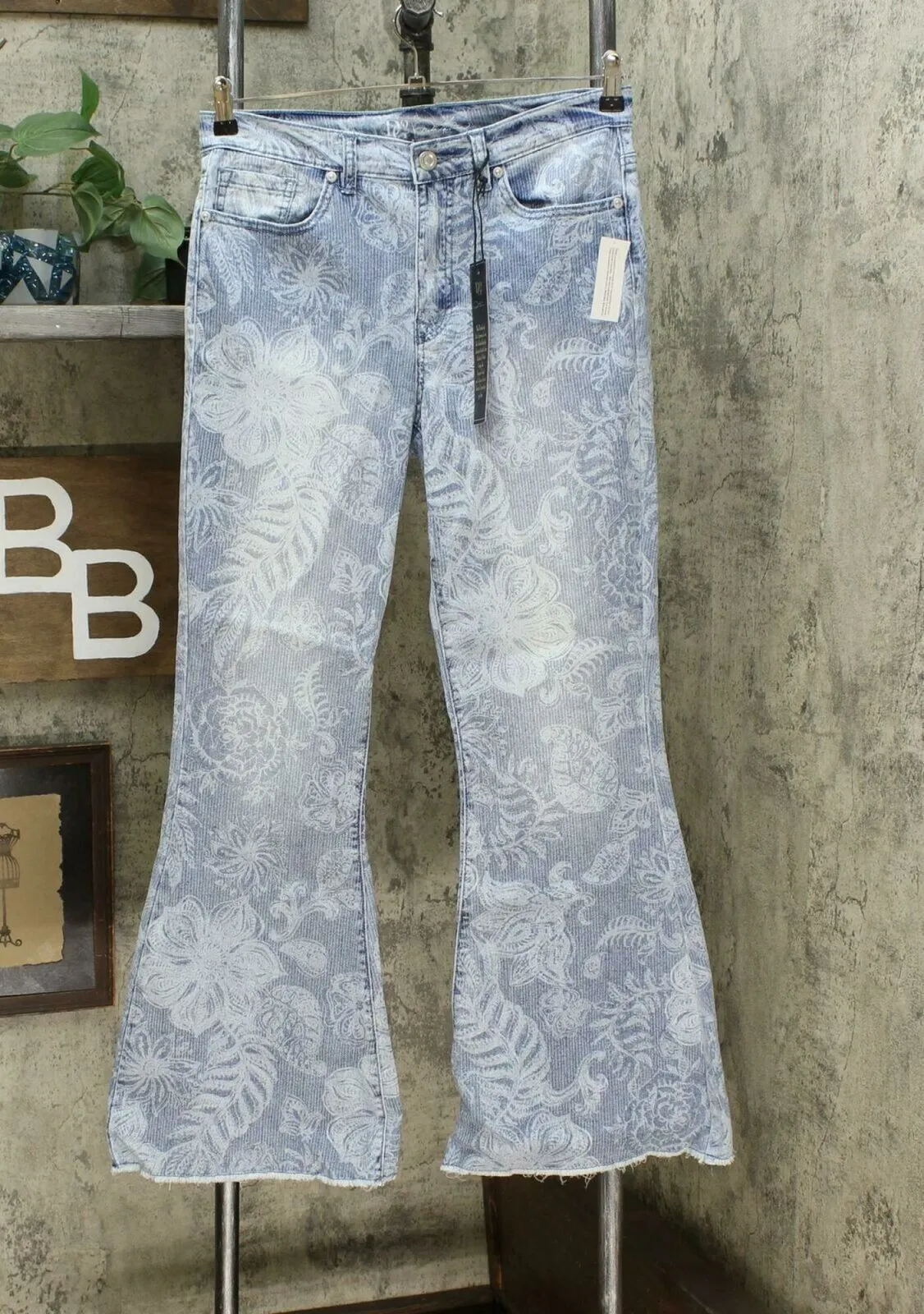 DG2 by Diane Gilman Classic Stretch Printed Flare Jeans Chambray 12