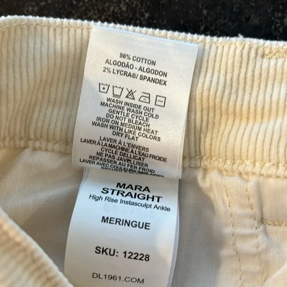 DL1961 Mara Straight High Rise Ankle Meringue Corduroy Jeans size 28