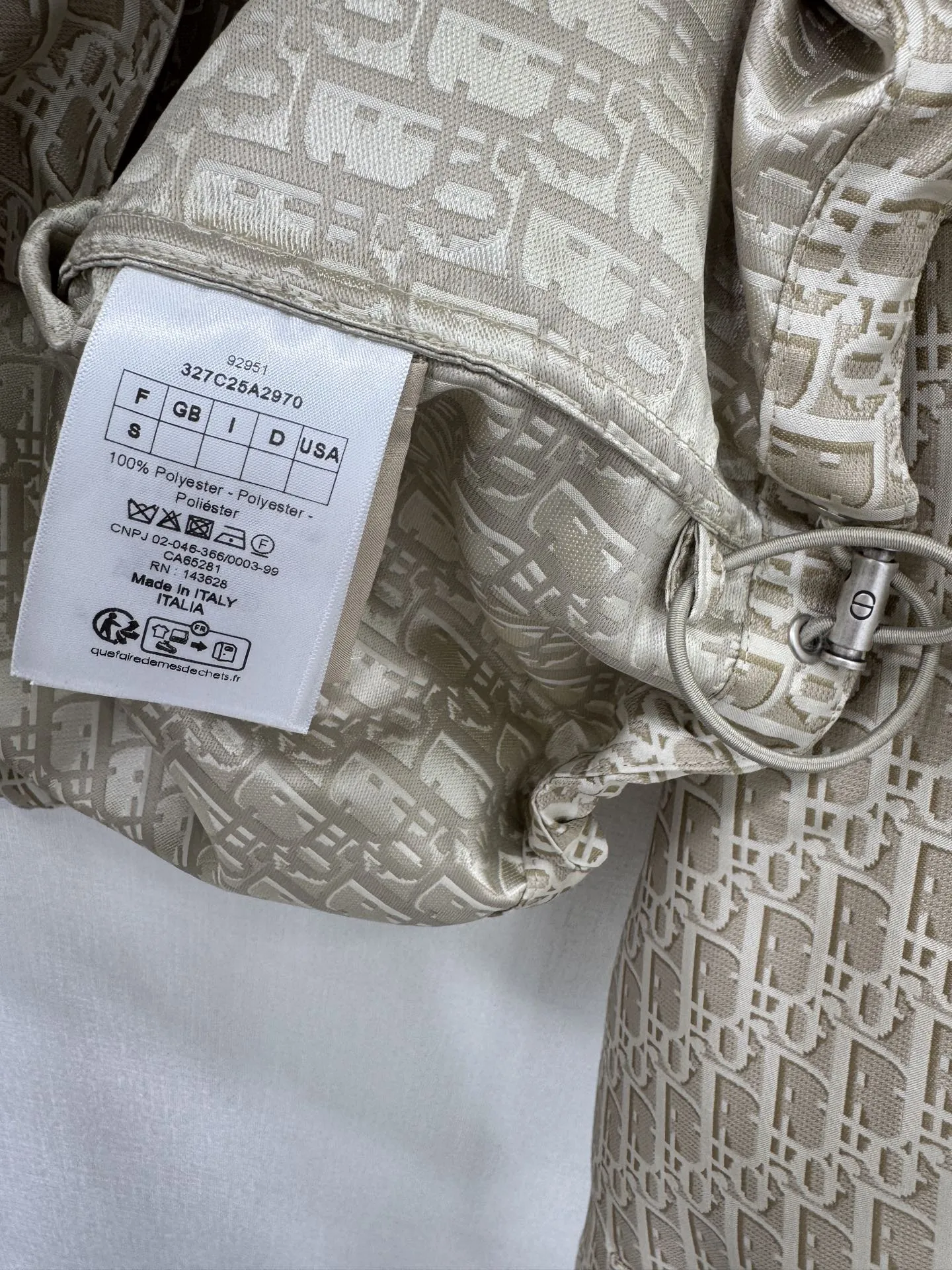 DO 25 new jacquard jacket