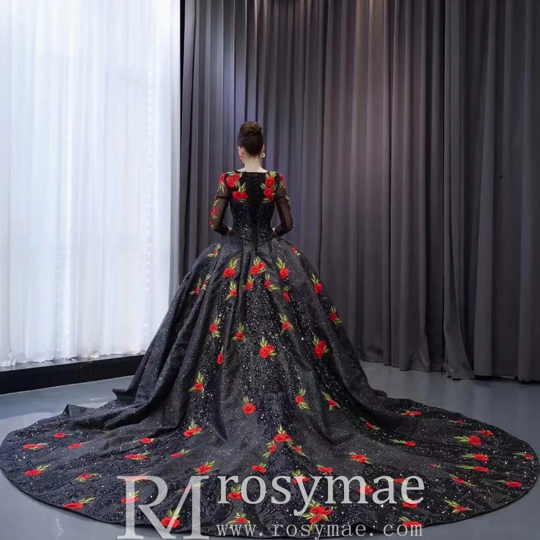 Elegant Black Lace Rose Wedding Gown Long Sleeve Quinceanera Dress