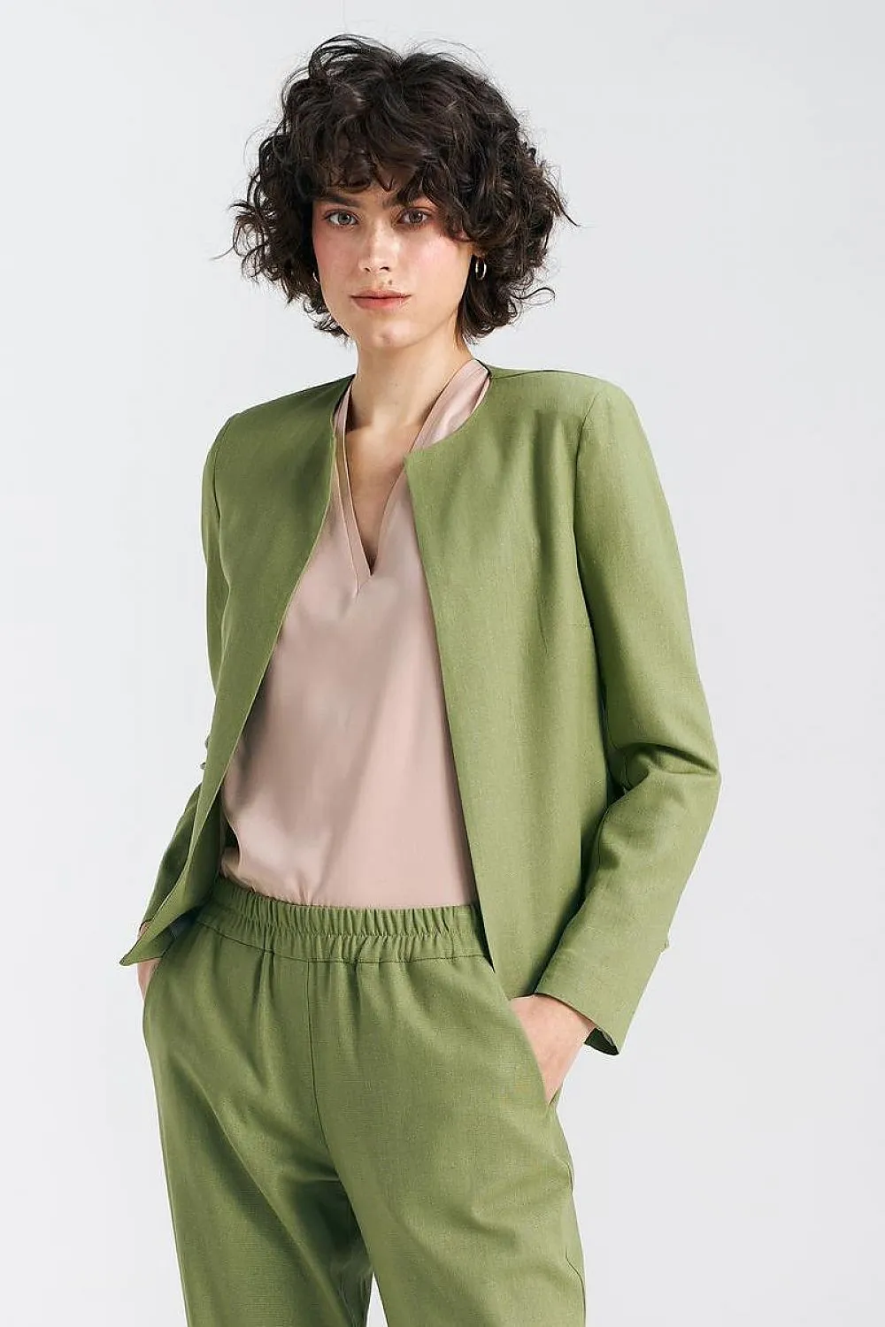 Elegant Boxy Blazer Jacket