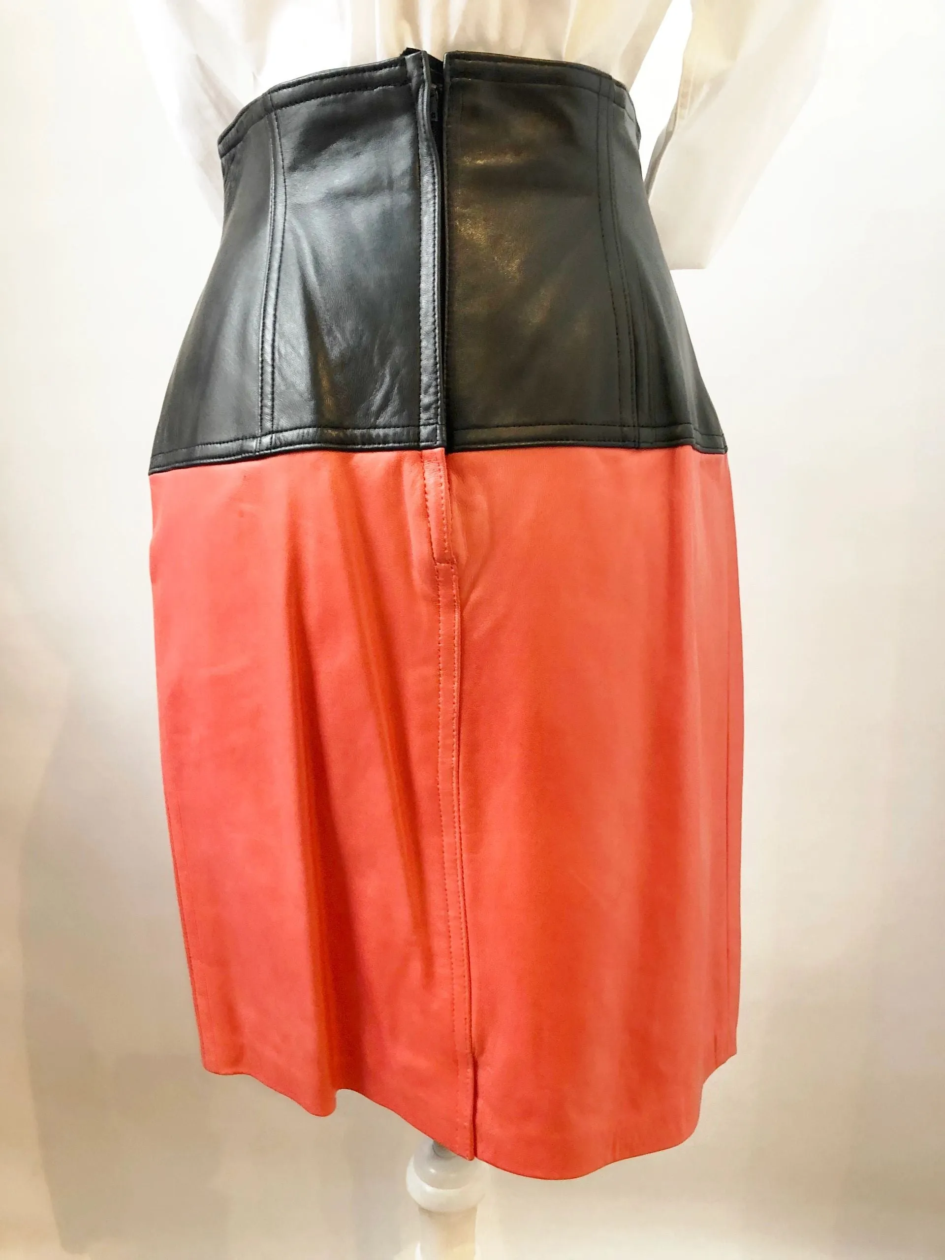 Escada Leather Skirt Size 40 De (6 Us)