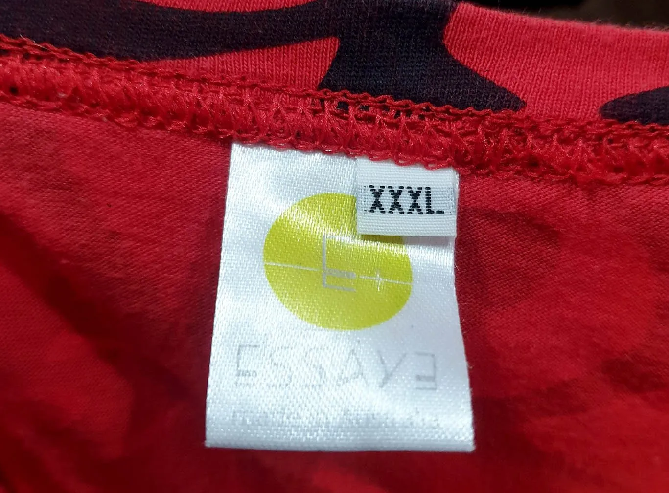 Essaye by Surface Art cotton top size 20 