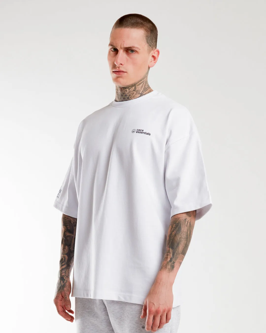essentials Oversized Shirt V2 (Outlet)