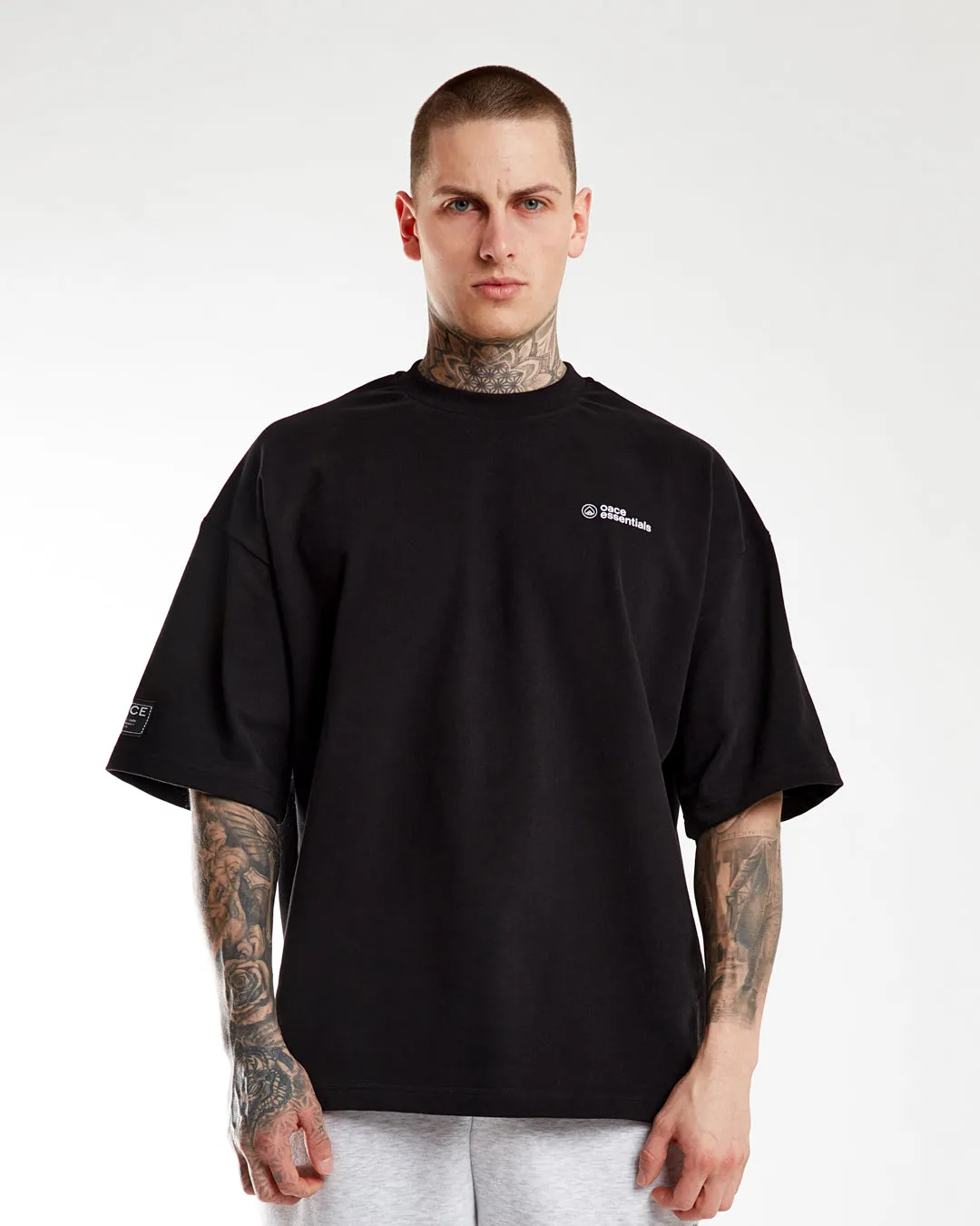 essentials Oversized Shirt V2 (Outlet)