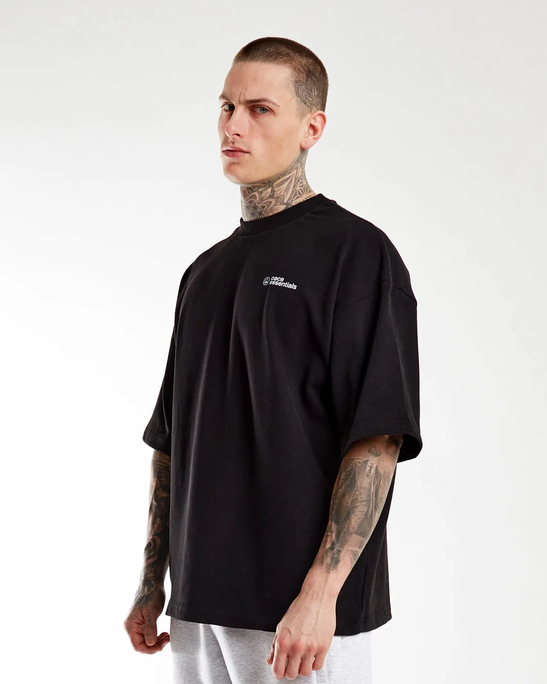 essentials Oversized Shirt V2 (Outlet)