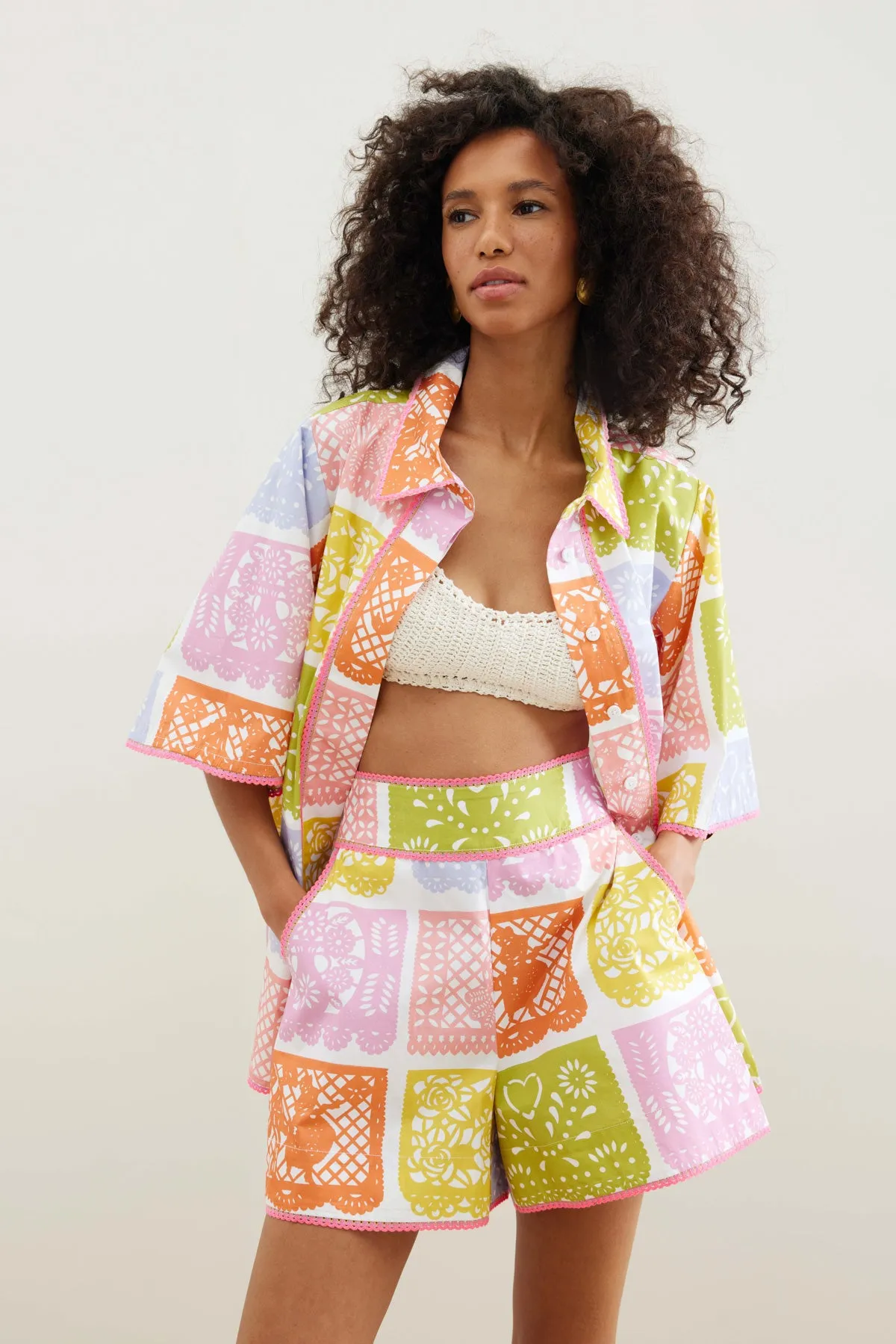 FIESTA. Shirt. LAST ONE! Size 14.