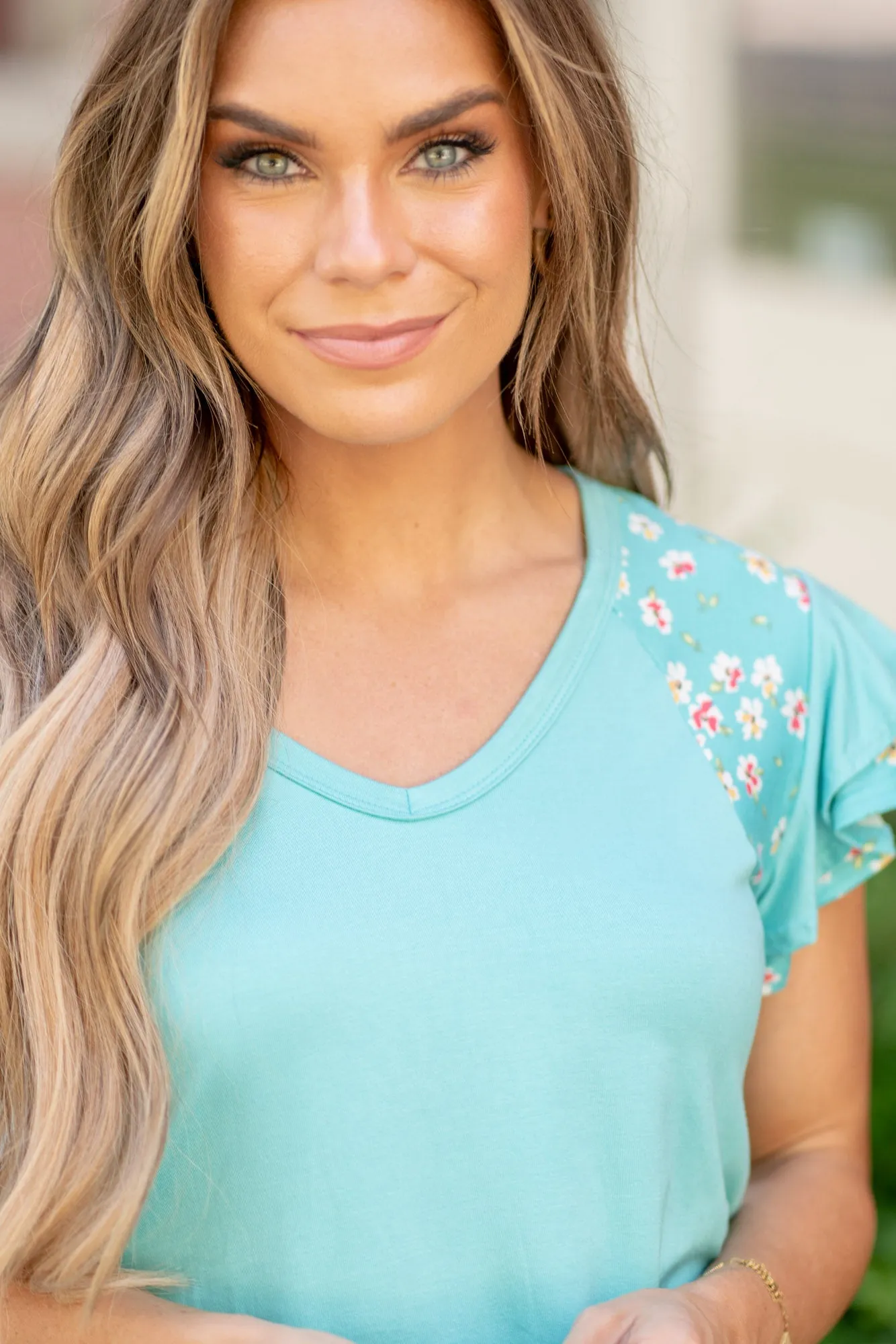 Floral Contrast Short Sleeve Top Regular & Plus Sizes