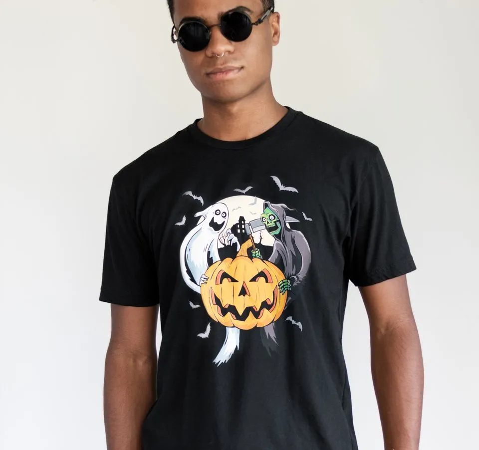 Grinning Ghosts Halloween T-Shirt