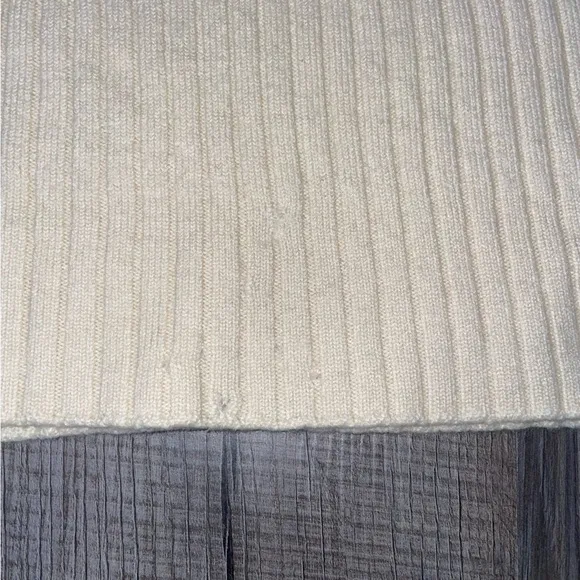 Italian Virgin Merino Wool Sweater Womens ~ Ivory Yummy
