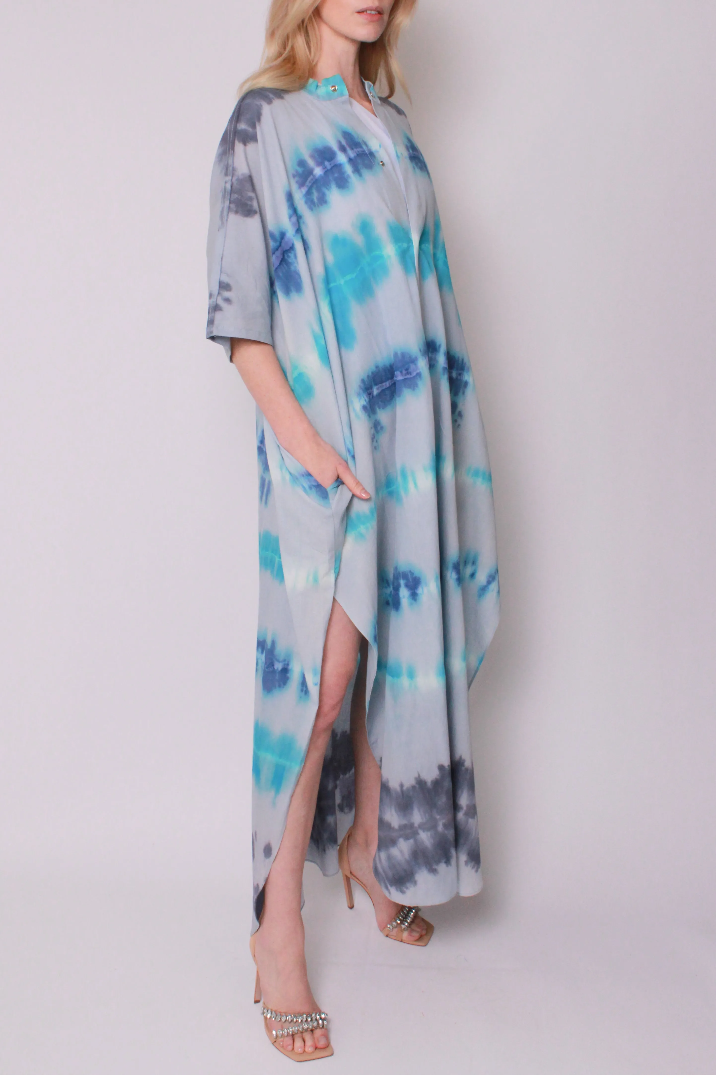 Kaftan Maxi in Tidal Tie-Dye