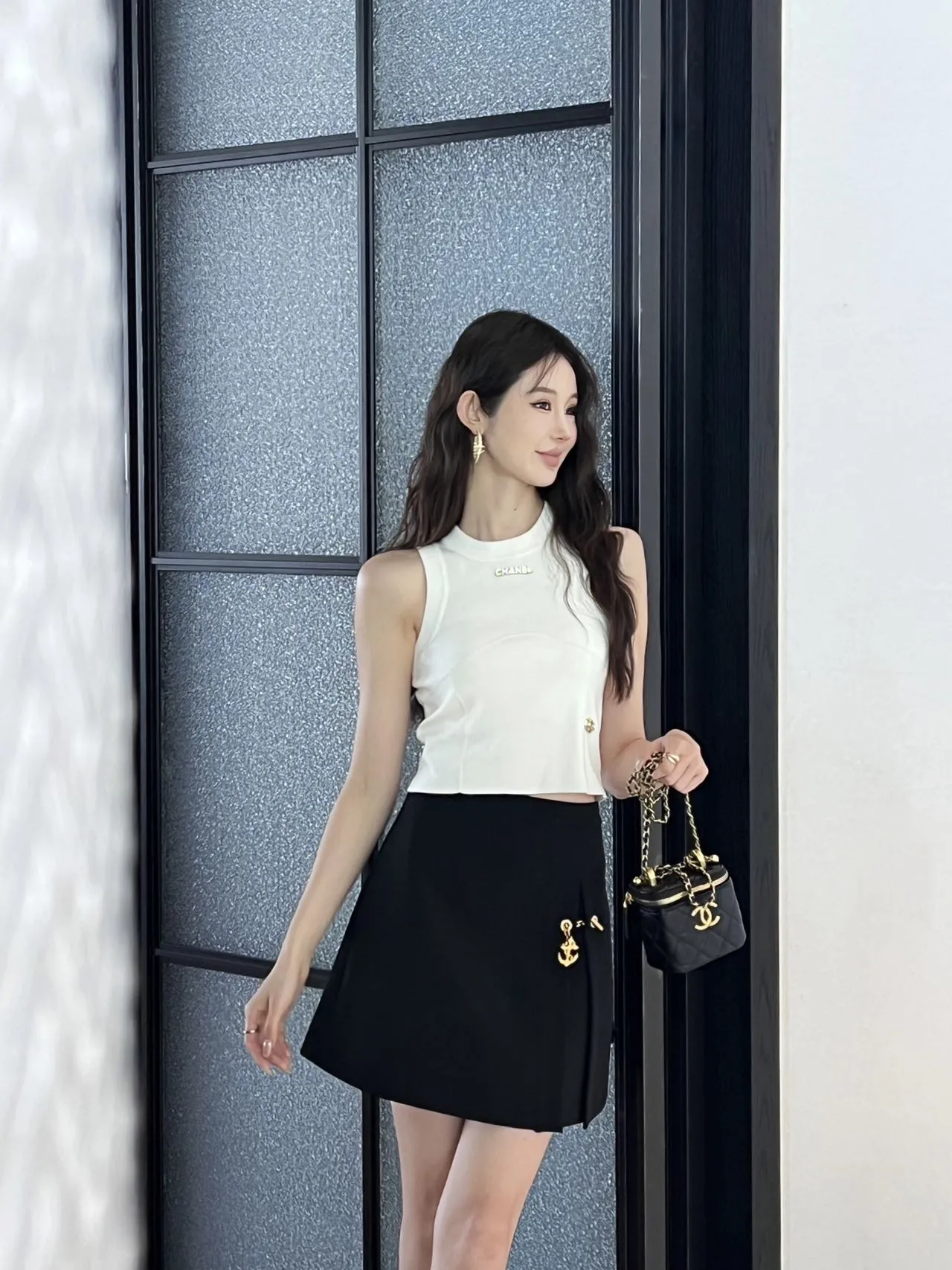 L 25 new skirt