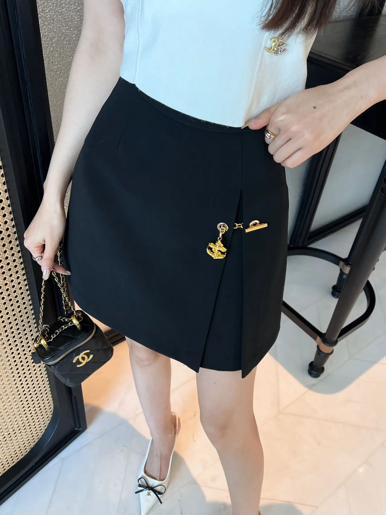 L 25 new skirt