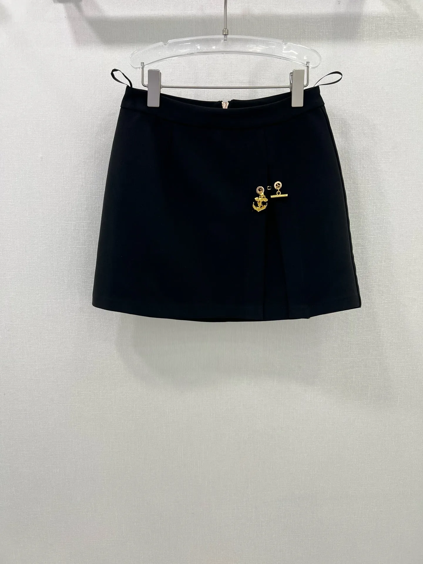 L 25 new skirt