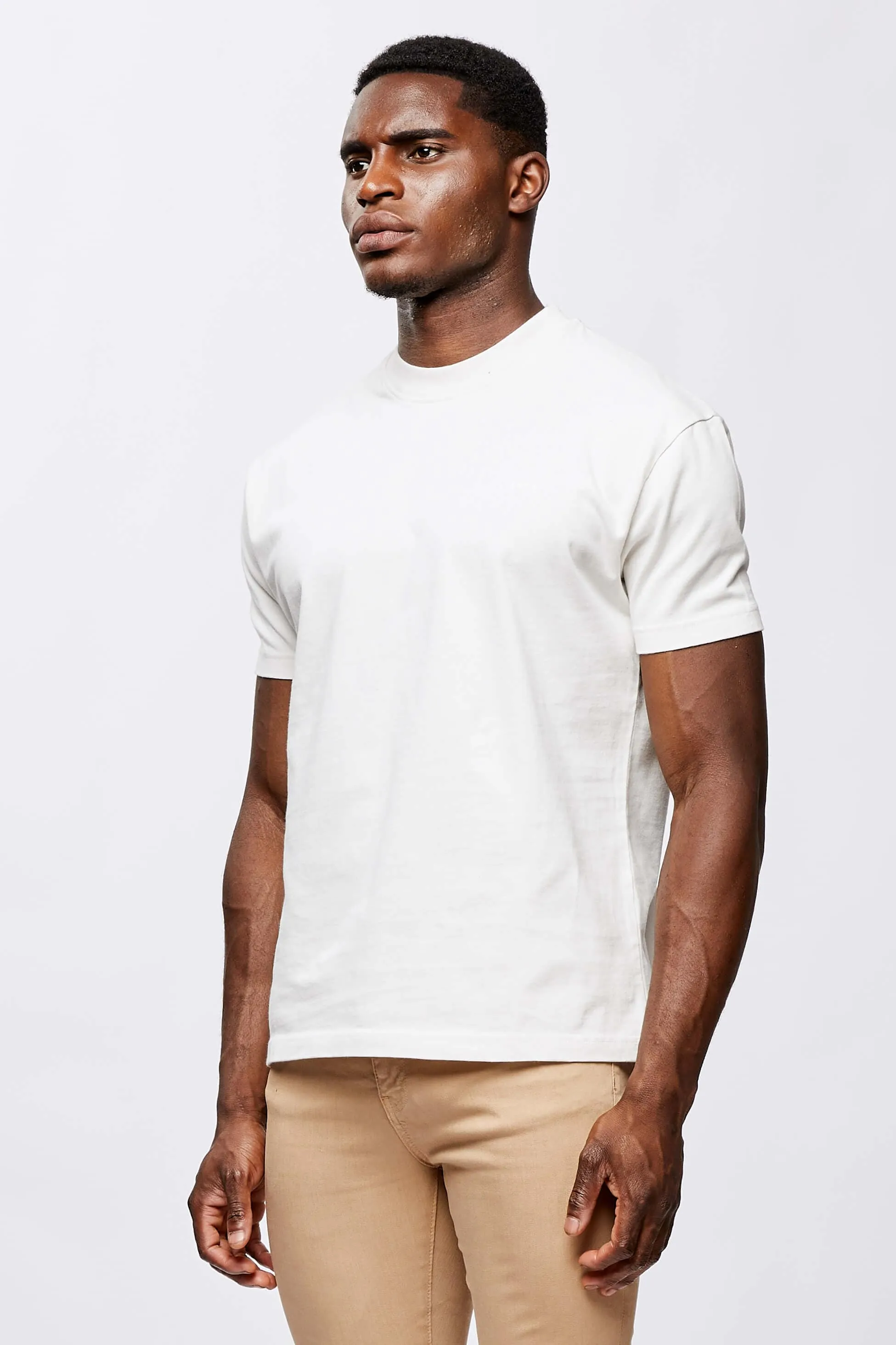 LEGEND* BASICS T-SHIRT - CREAM