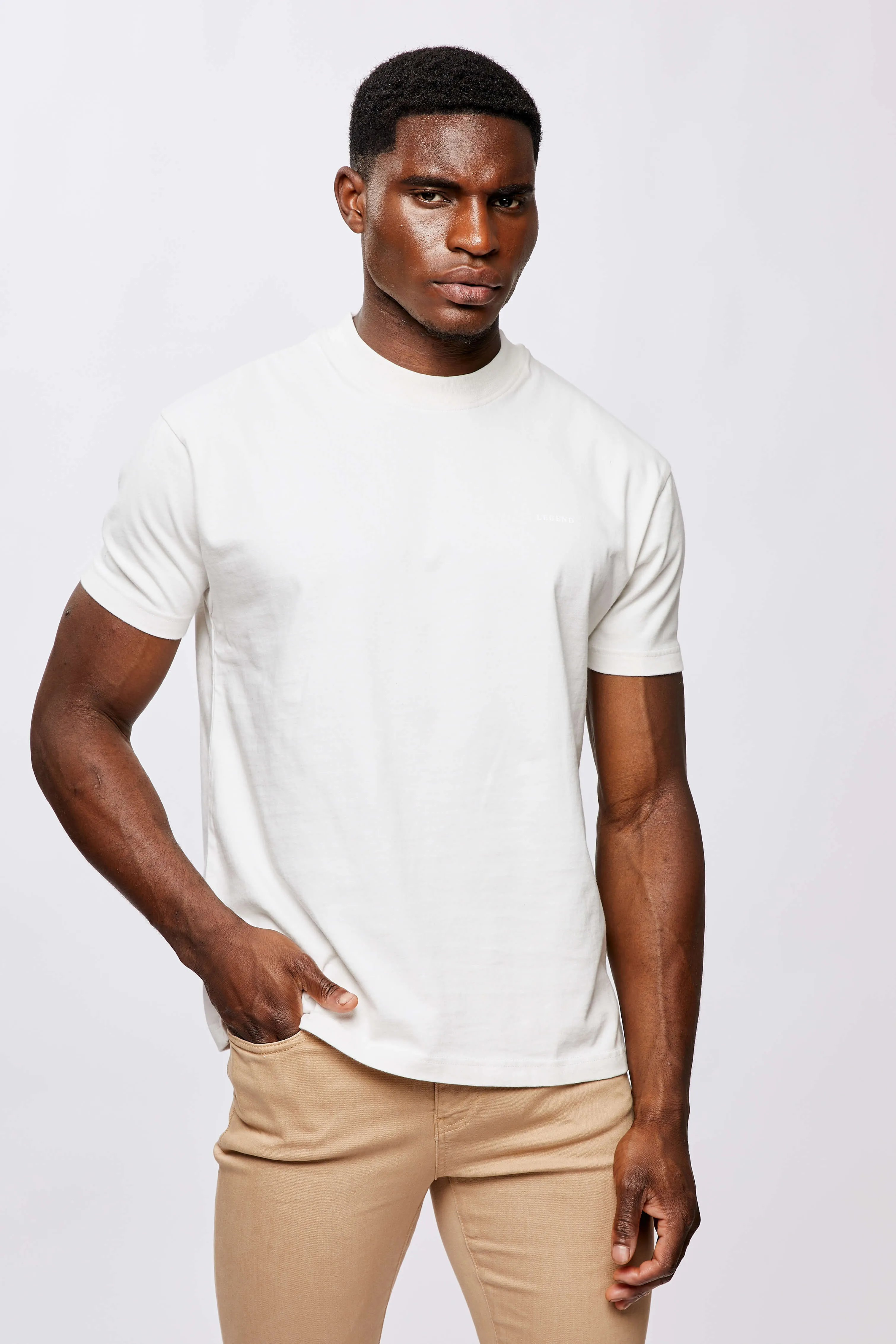 LEGEND* BASICS T-SHIRT - CREAM