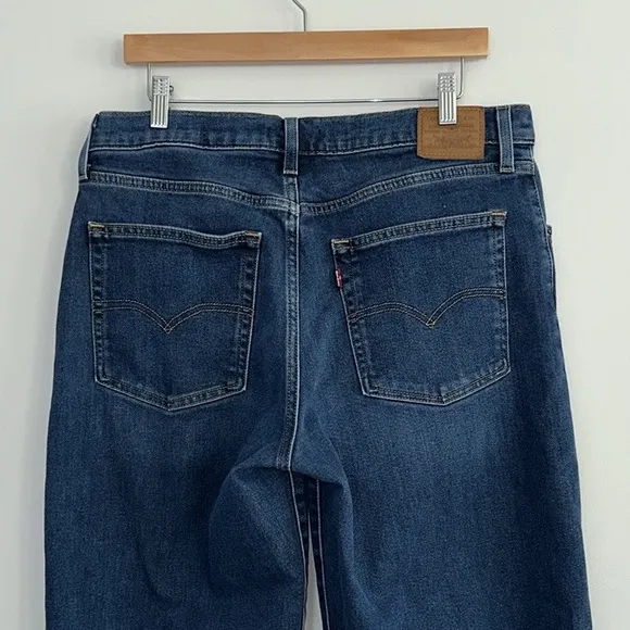 LEVI’S Baggy Dad Jeans in Worn In Dark Indigo - Dark Wash