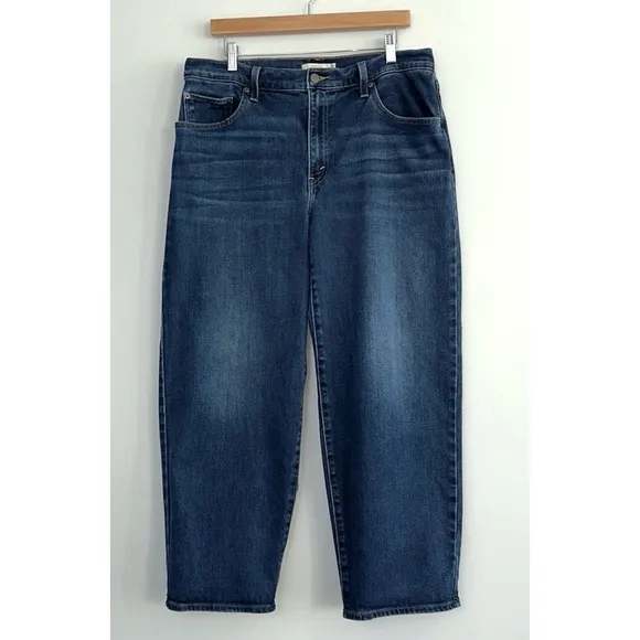 LEVI’S Baggy Dad Jeans in Worn In Dark Indigo - Dark Wash