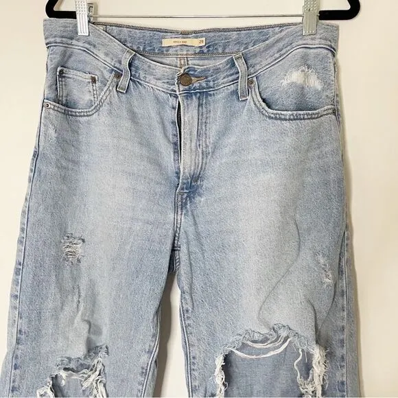 Levis women Baggy Dad Jeans Bin Day 29x30 vtg 90s light wash distressed