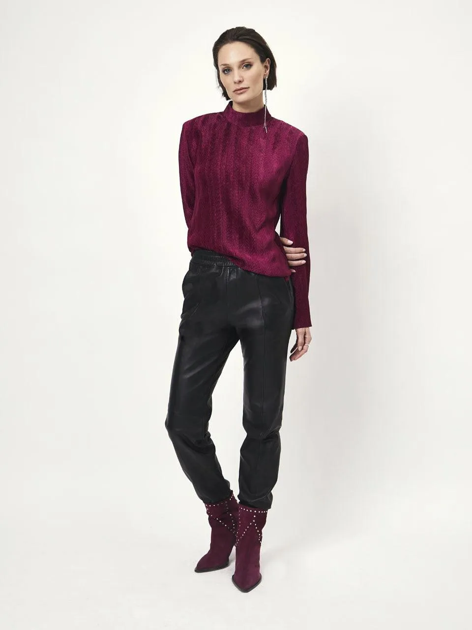 Liz Turtleneck Top Warm Plum