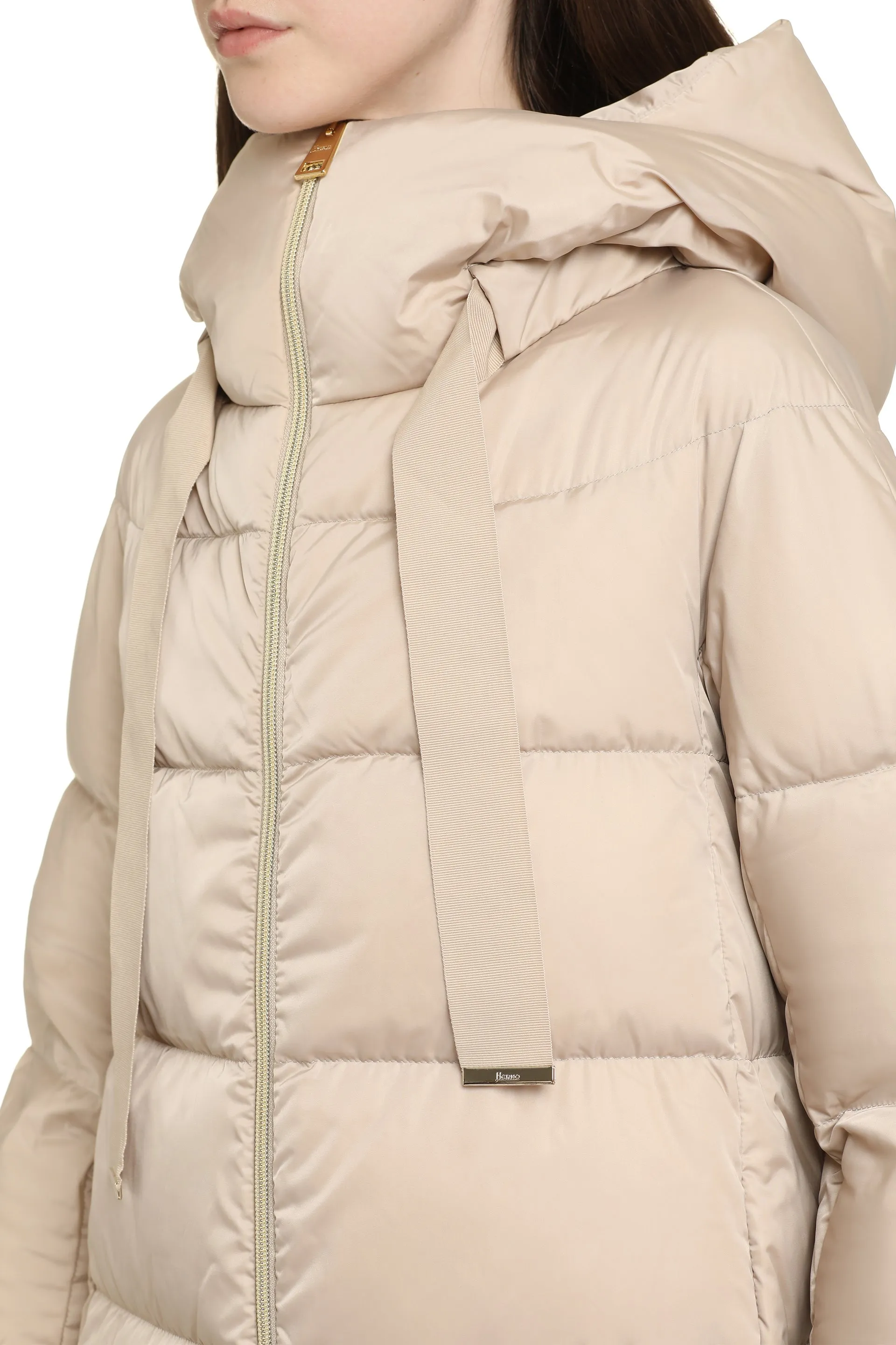 Long hooded down jacket