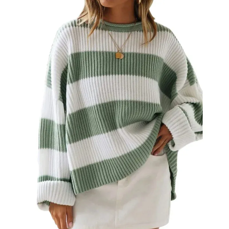 Long-sleeved striped turtleneck sweater