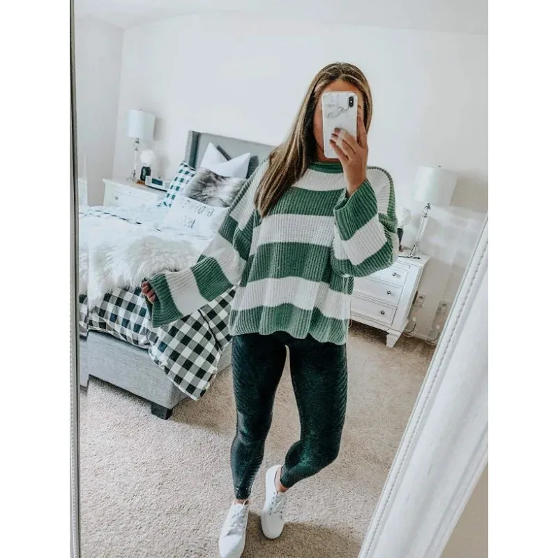 Long-sleeved striped turtleneck sweater