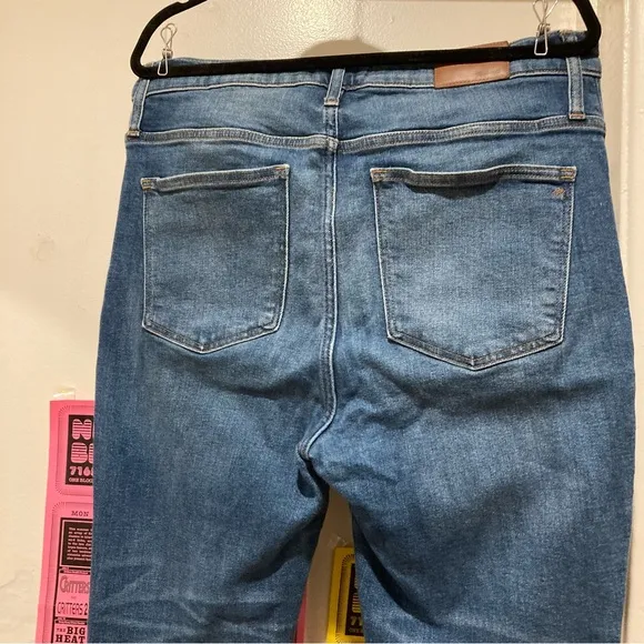 Madewell Cali Demi-Boot Jeans Columbus Wash: Comfort Stretch Edition Plus SIze