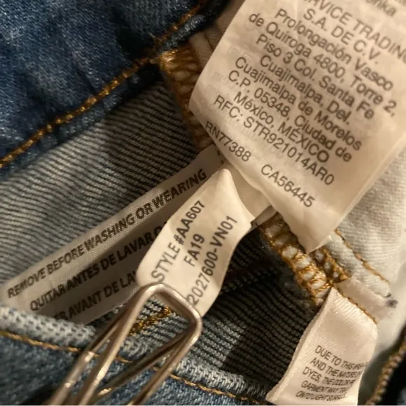 Madewell Cali Demi-Boot Jeans Columbus Wash: Comfort Stretch Edition Plus SIze