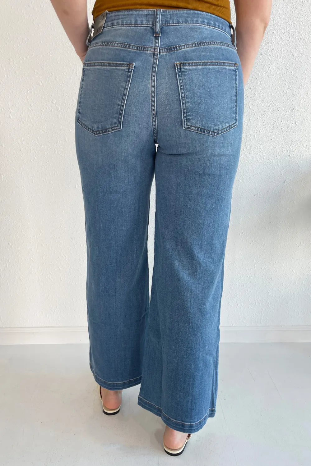 Meg HR Wide Leg Princess Seam