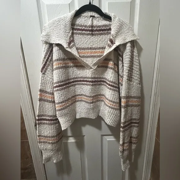 NWOT Free People Kennedy V-Neck Pullover Sweater Ivory Oak Combo Size L