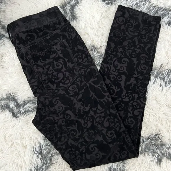 NYDJ Samantha Black Medallion Velvet Embroidered Jeans