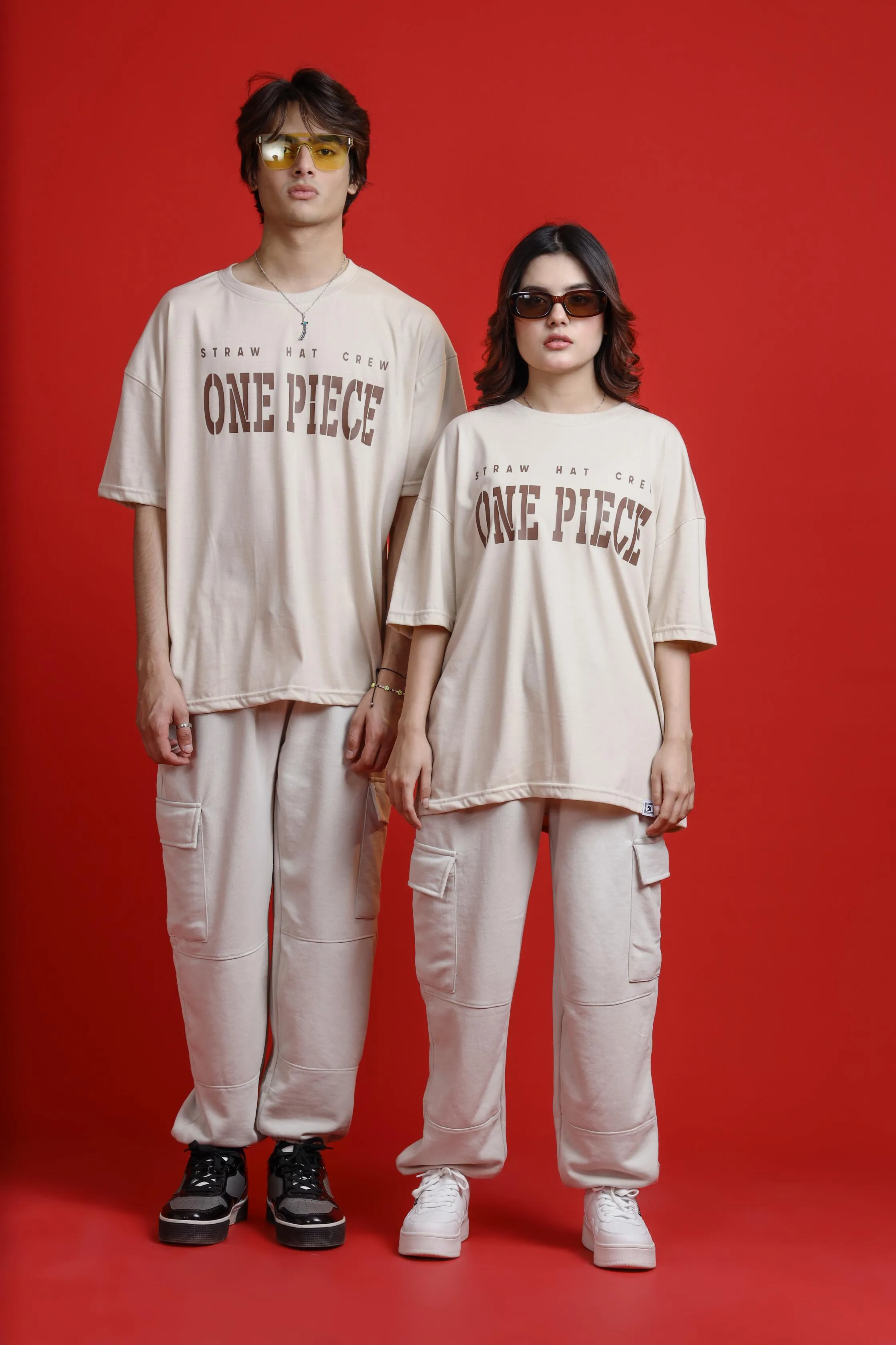 ONE PIECE OVERSIZED T-SHIRT