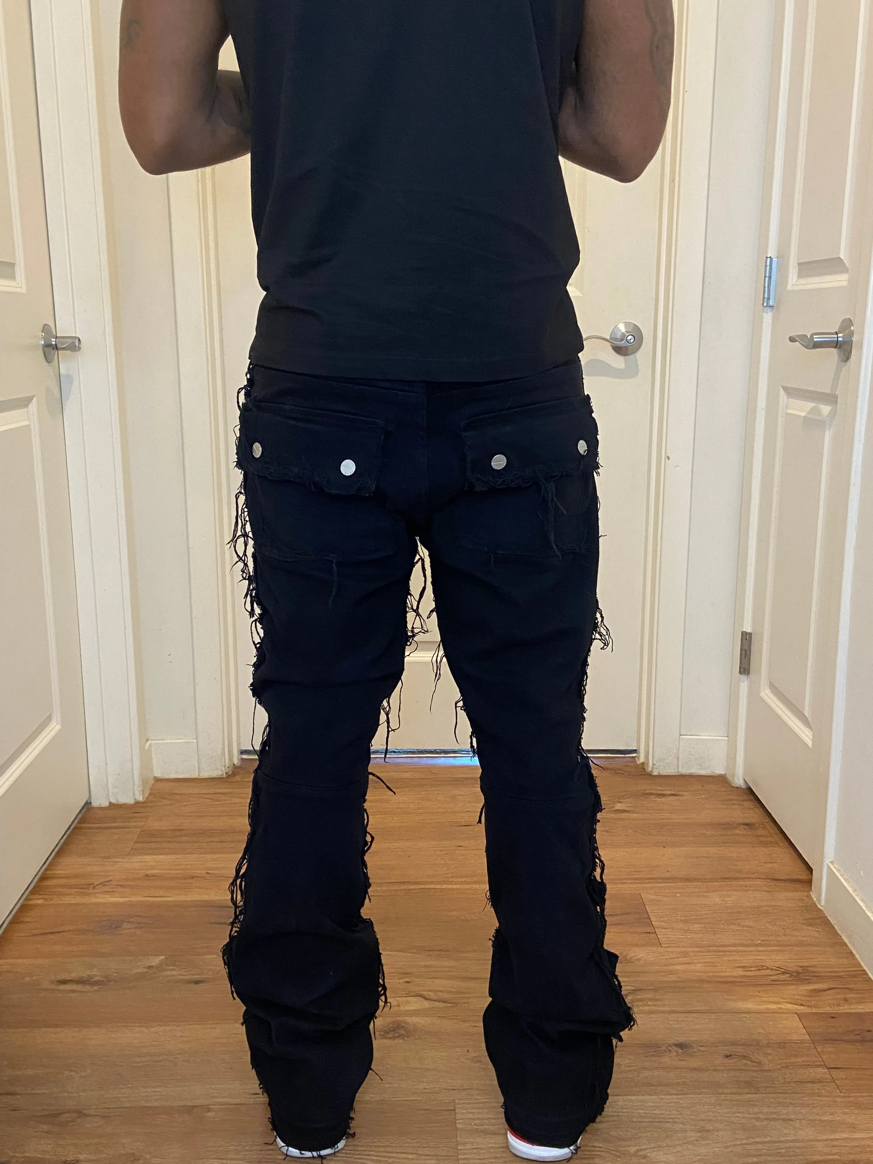 Out pocket men stacked jeans black