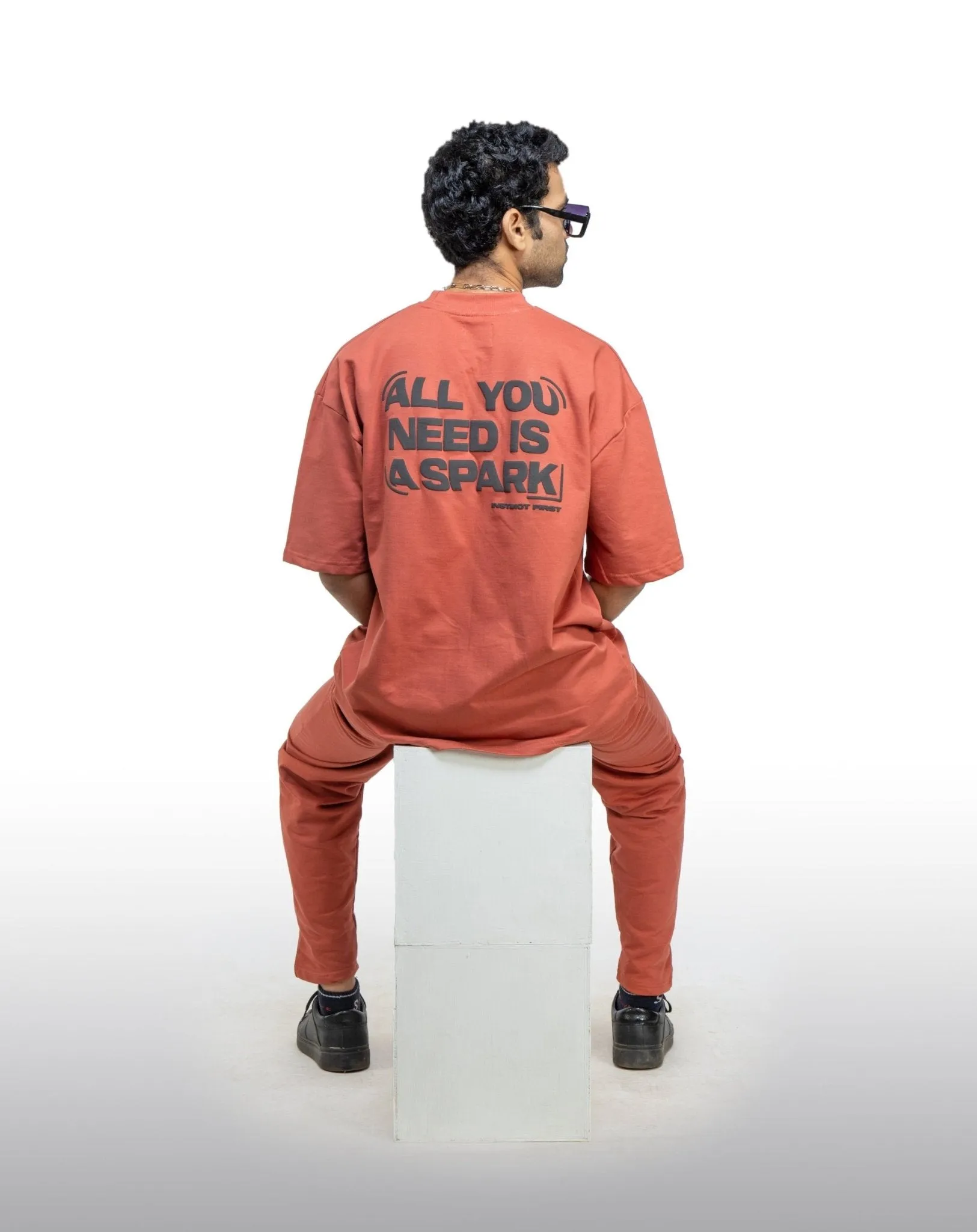 Oversized T-Shirt - Brick Red