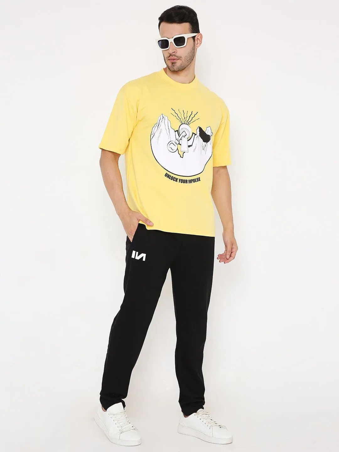 Oversized T-shirt - Yellow Mountain