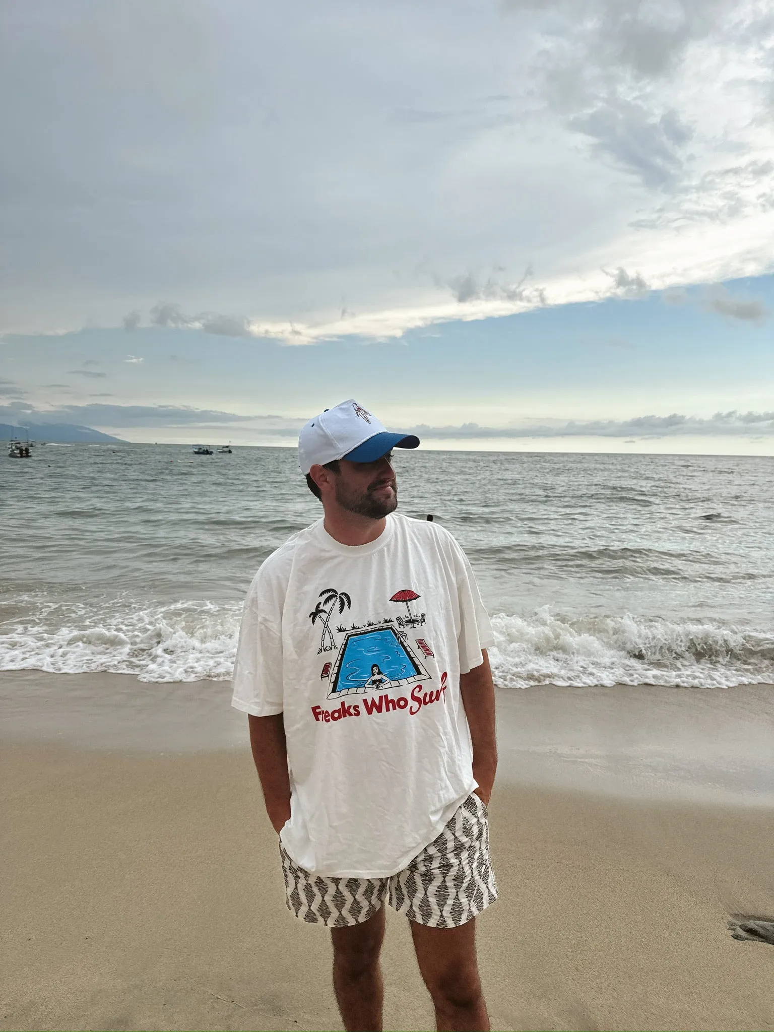 "Freaks Who Surf" Oversized Tee