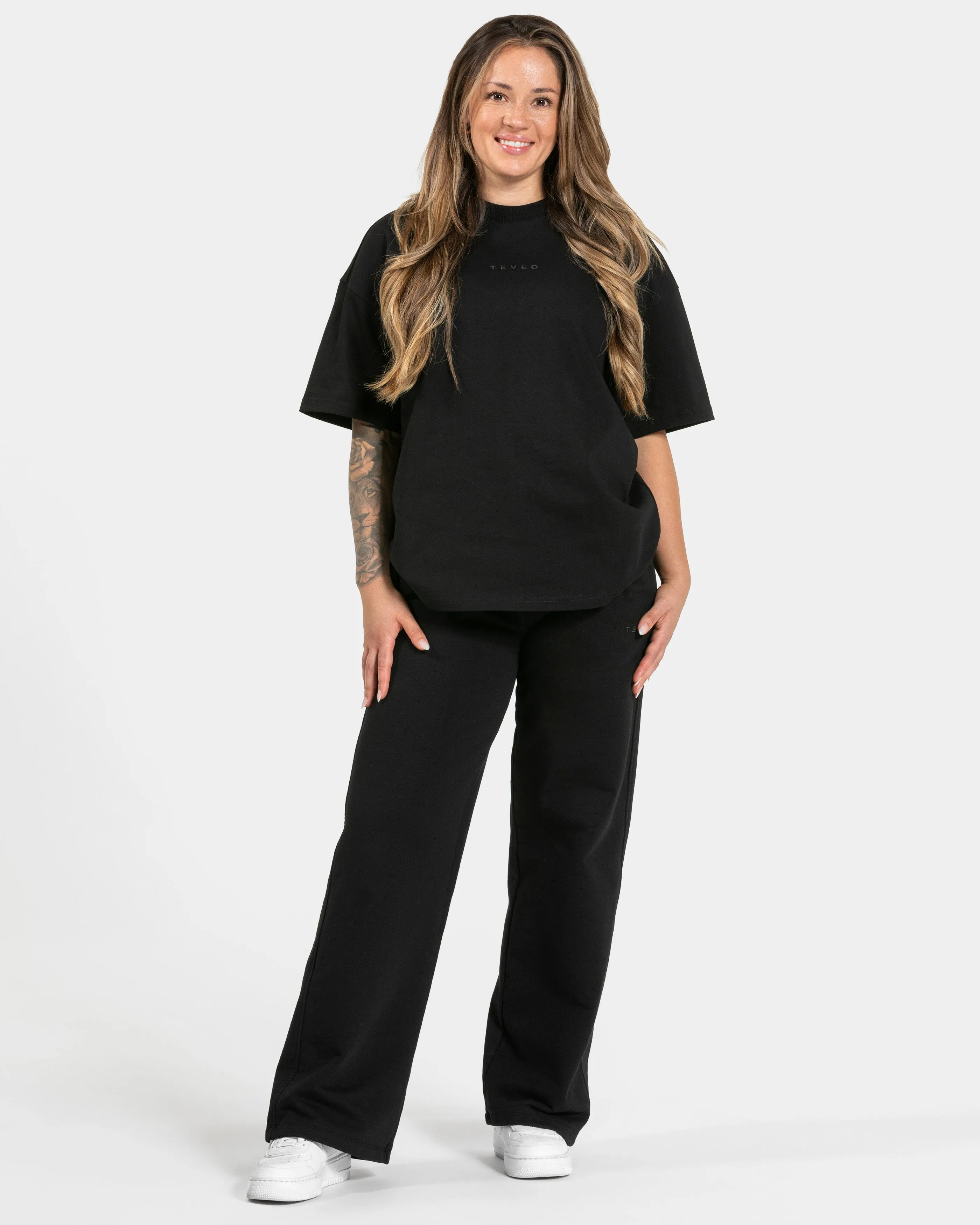 RI’VAIV Oversized T-Shirt Women "Schwarz"