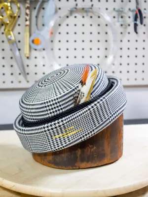 Scottie Brimless Felt Hat - Houndstooth