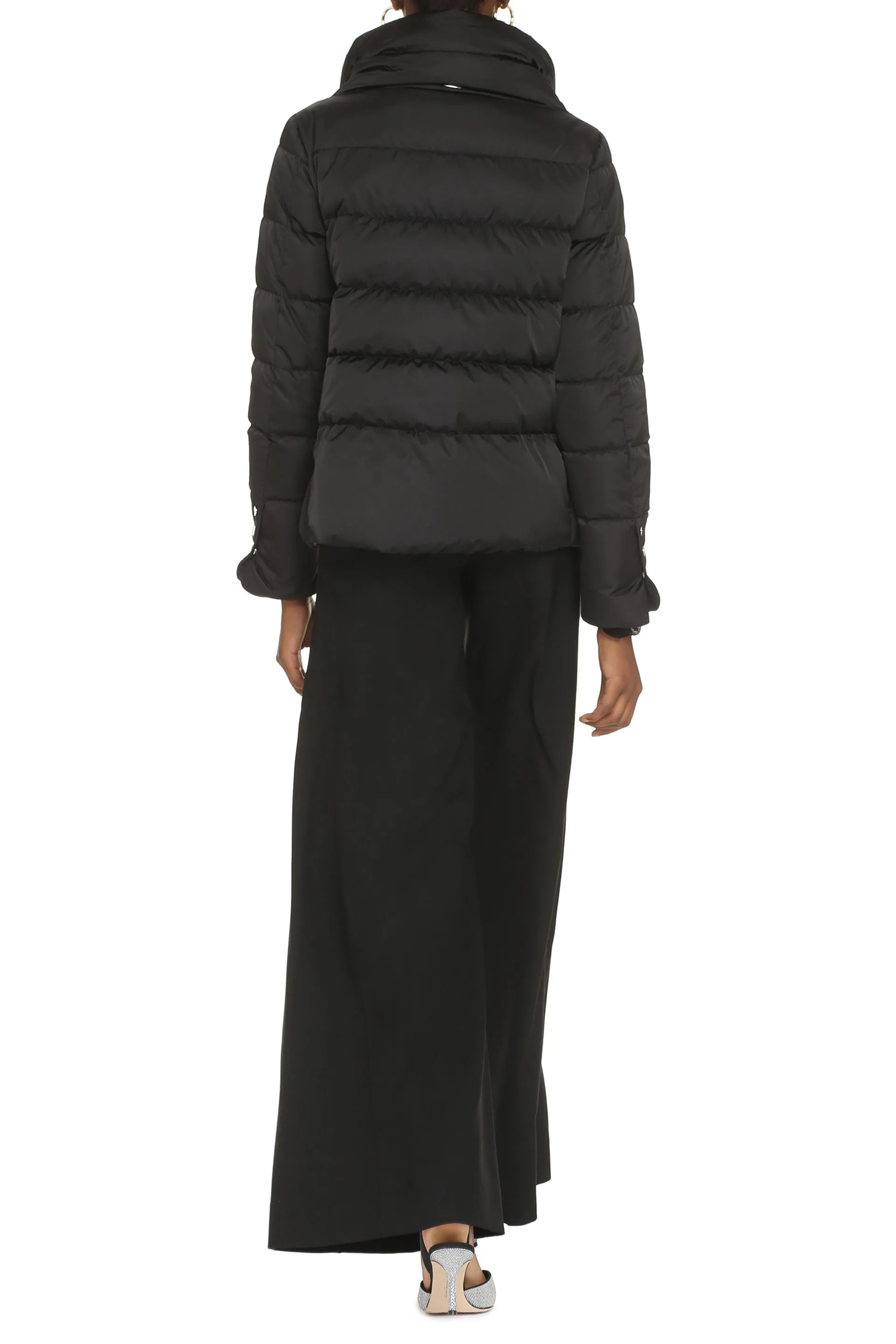 Short down jacket